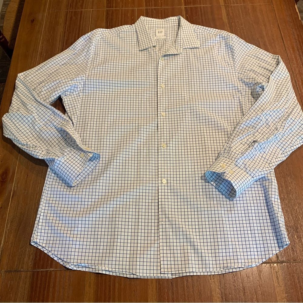 Gap Men’s Checked Button Front Long Sleeve Shirt XL